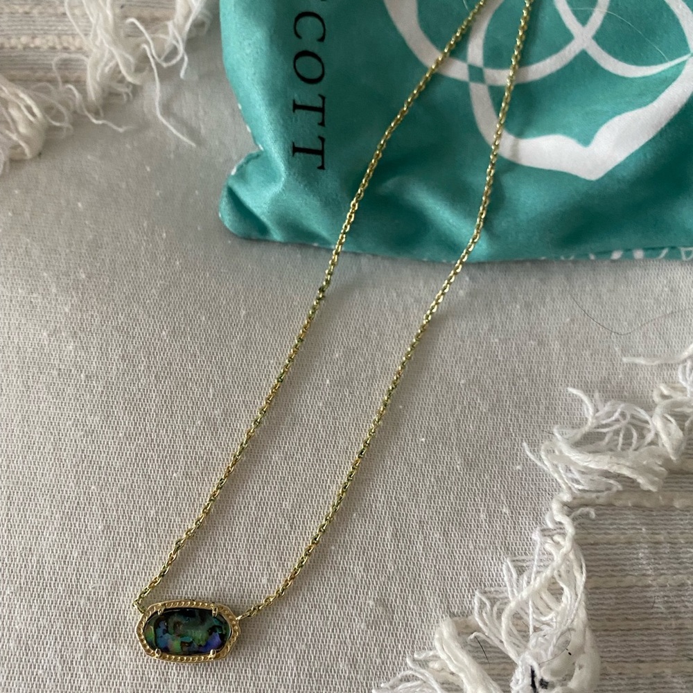 Abalone Shell Kendra Scott Elisa necklace in gold